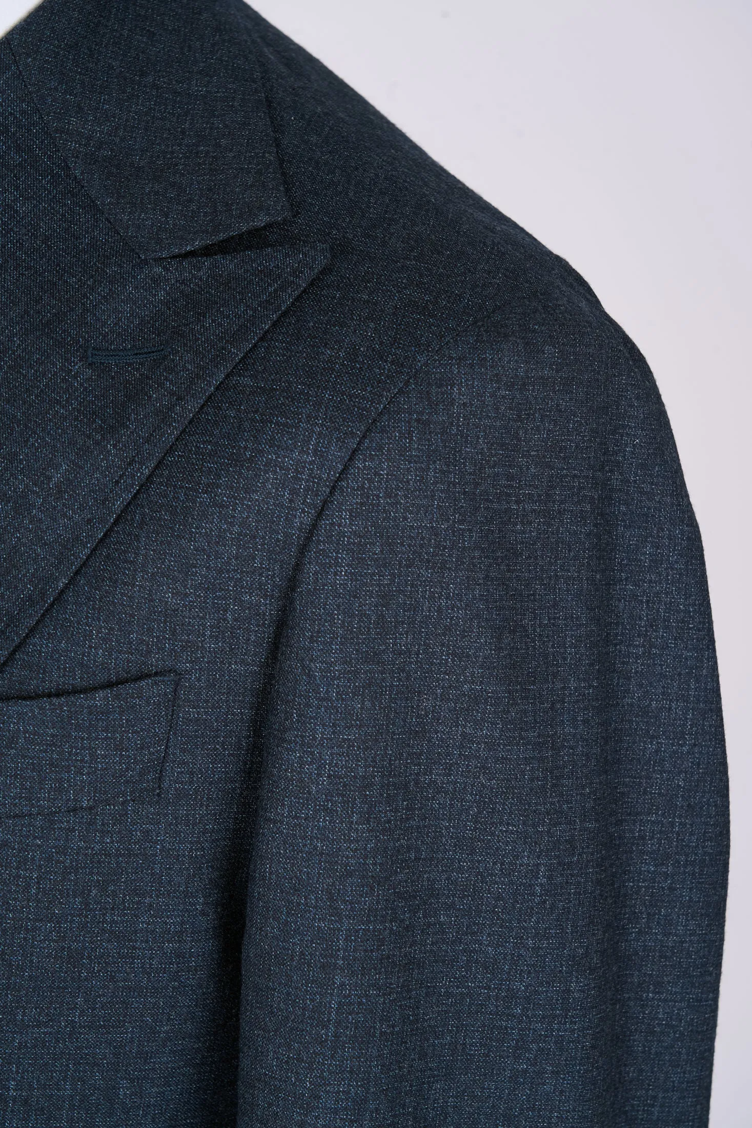New SUITREVIEW Elmhurst Midnight Blue Speckle Pure Wool Super 130s Suit - Size 42L