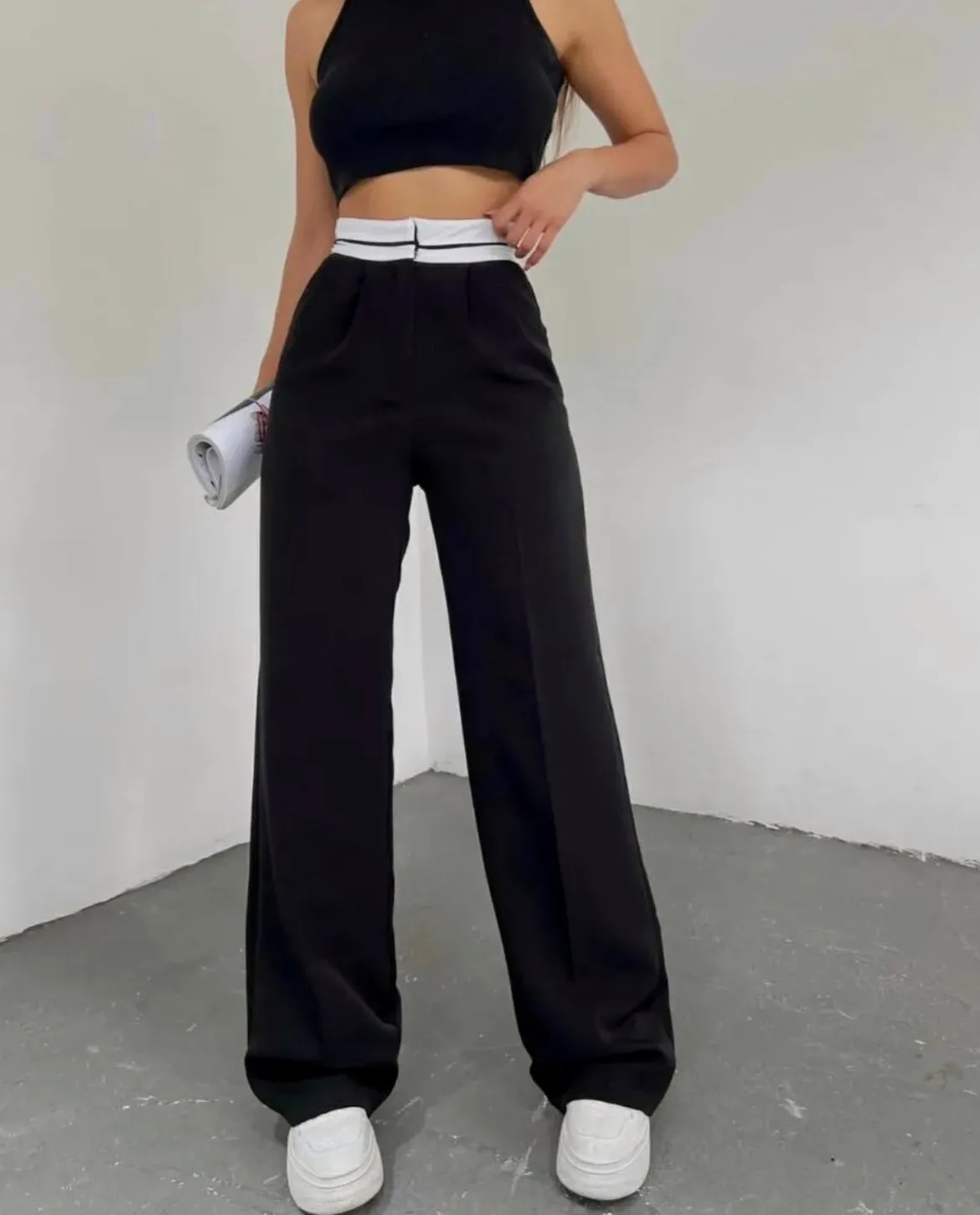 Not so basic waistband Pants
