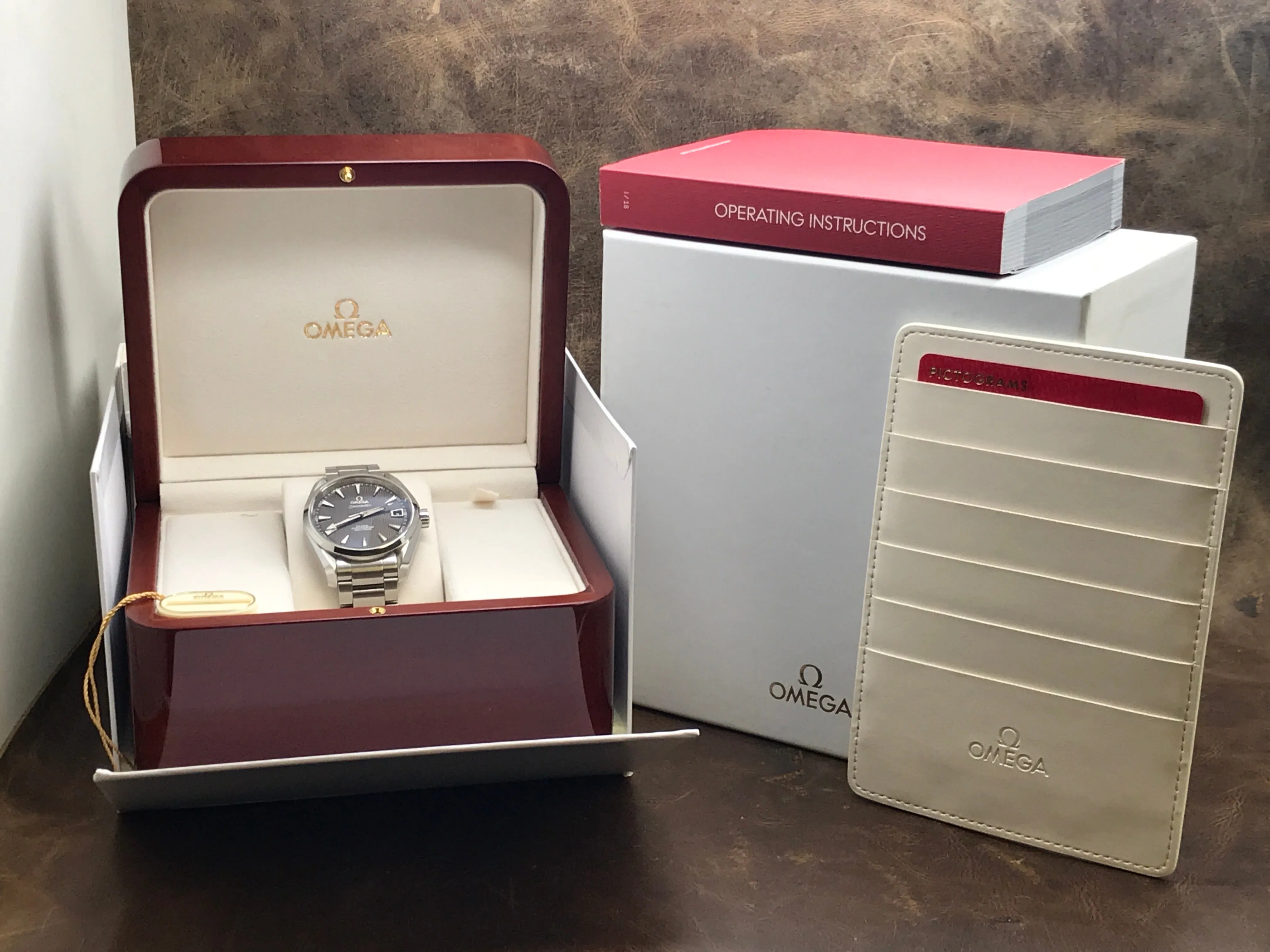 Omega Seamaster Aqua Terra 231.10.39.21.06.001 Grey Dial Automatic Men's Watch