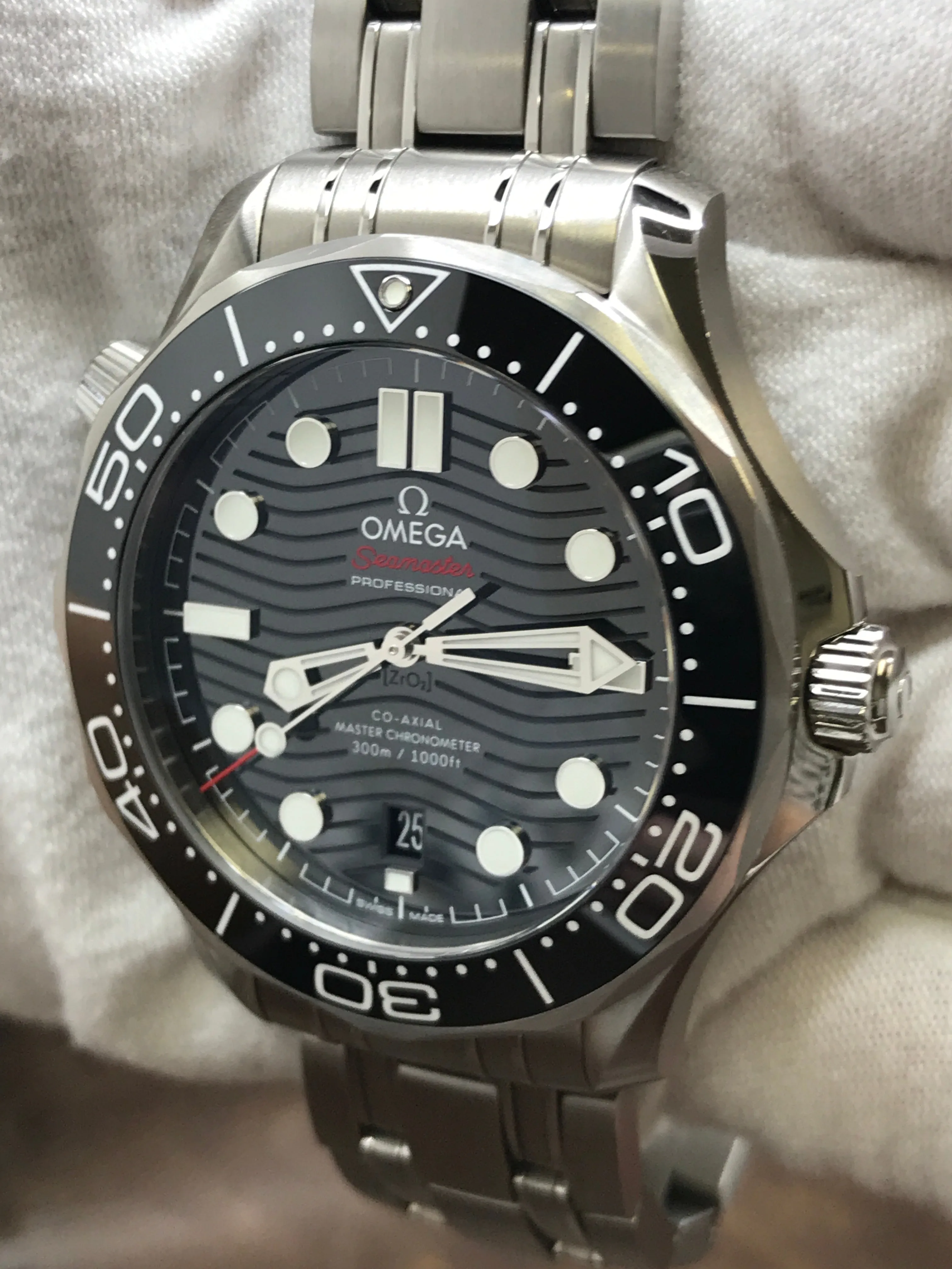 Omega Seamaster Diver 300M 210.30.42.20.01.001 Black Dial Automatic Men's Watch