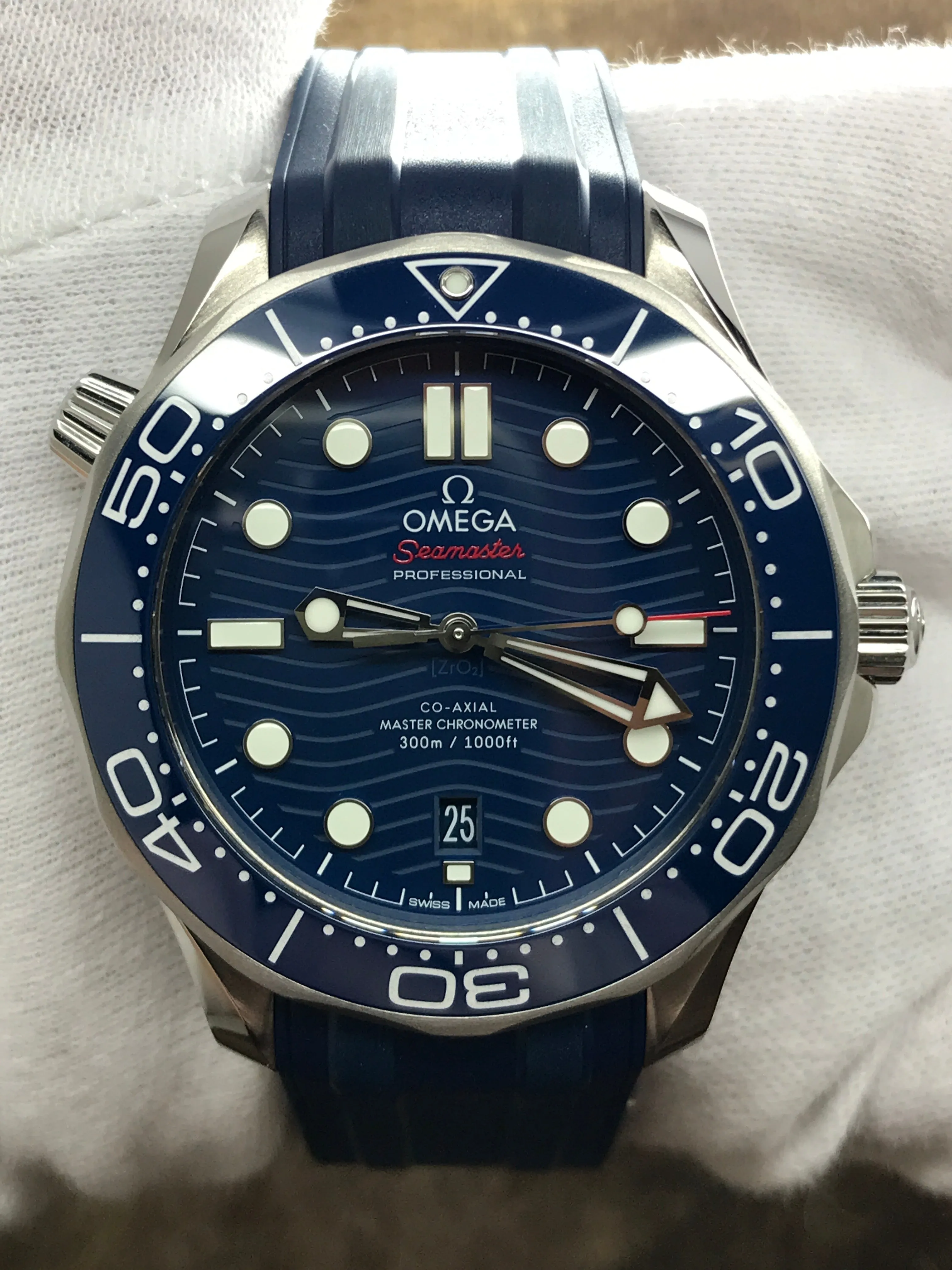 Omega Seamaster Diver 300M 210.30.42.20.03.001 Blue Dial Automatic Men's Watch