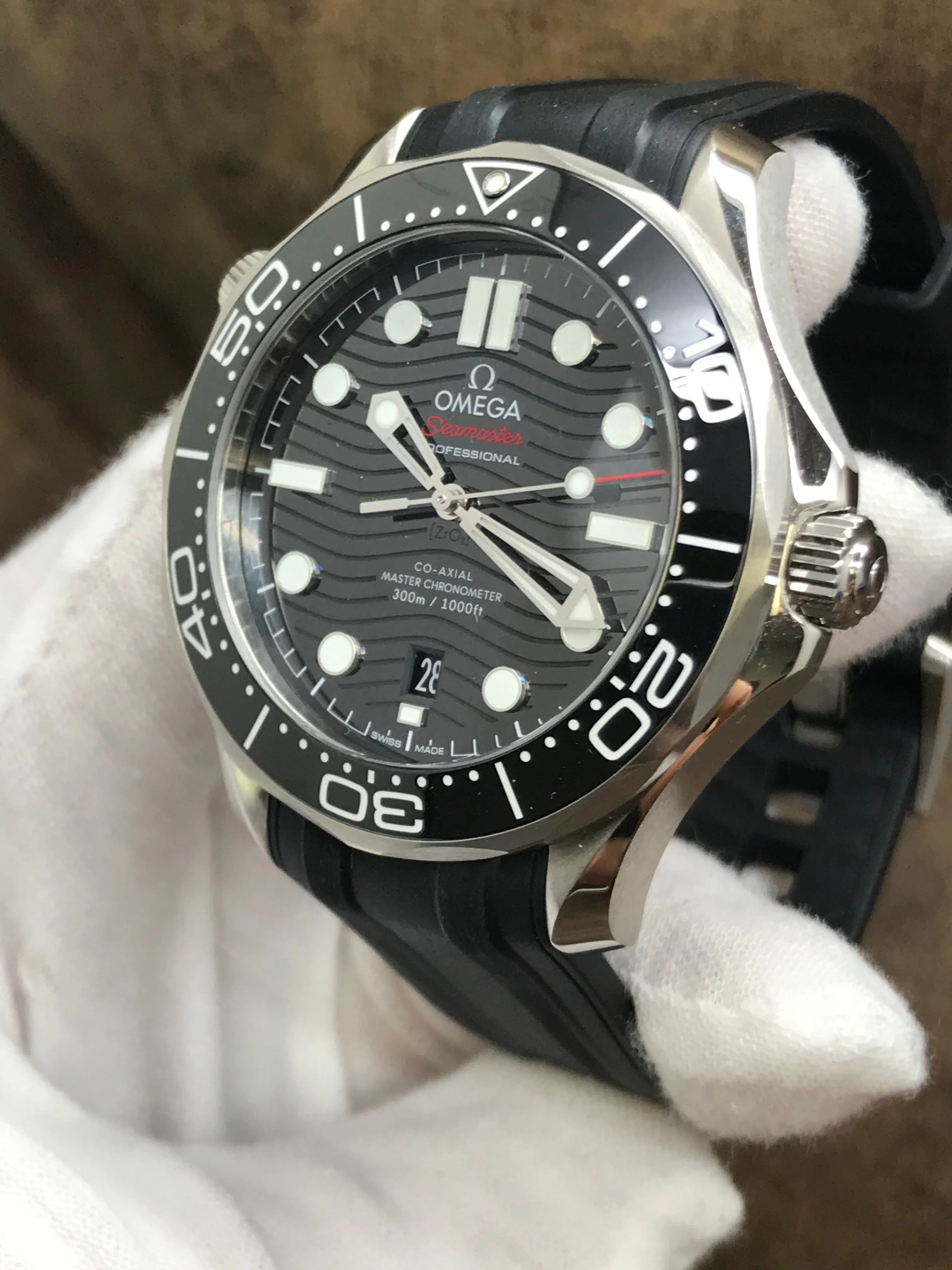 Omega Seamaster Diver 300M 210.32.42.20.01.001 Black Dial Automatic Men's Watch
