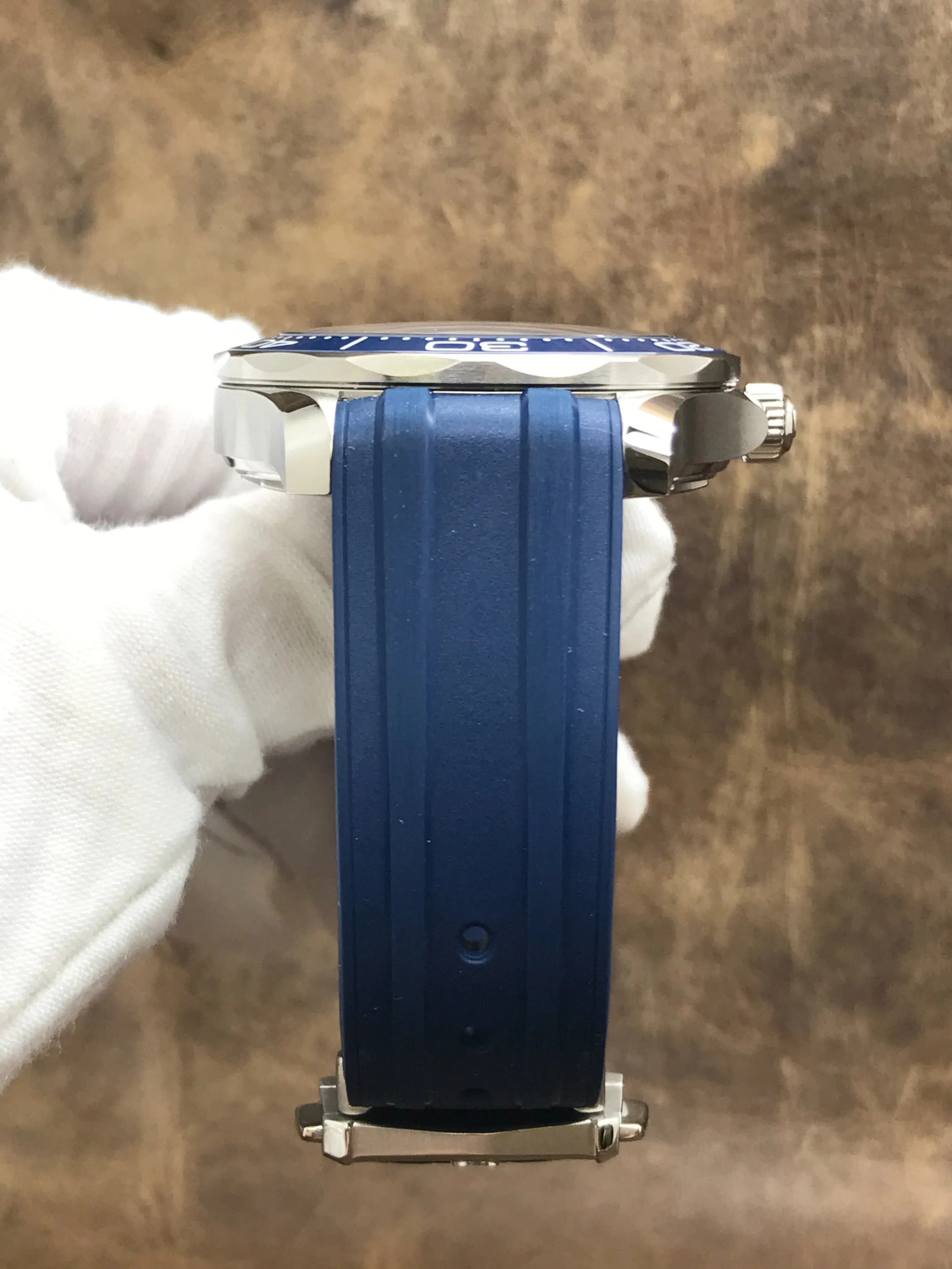 Omega Seamaster Diver 300M 210.32.42.20.03.001 Blue Dial Automatic Men's Watch