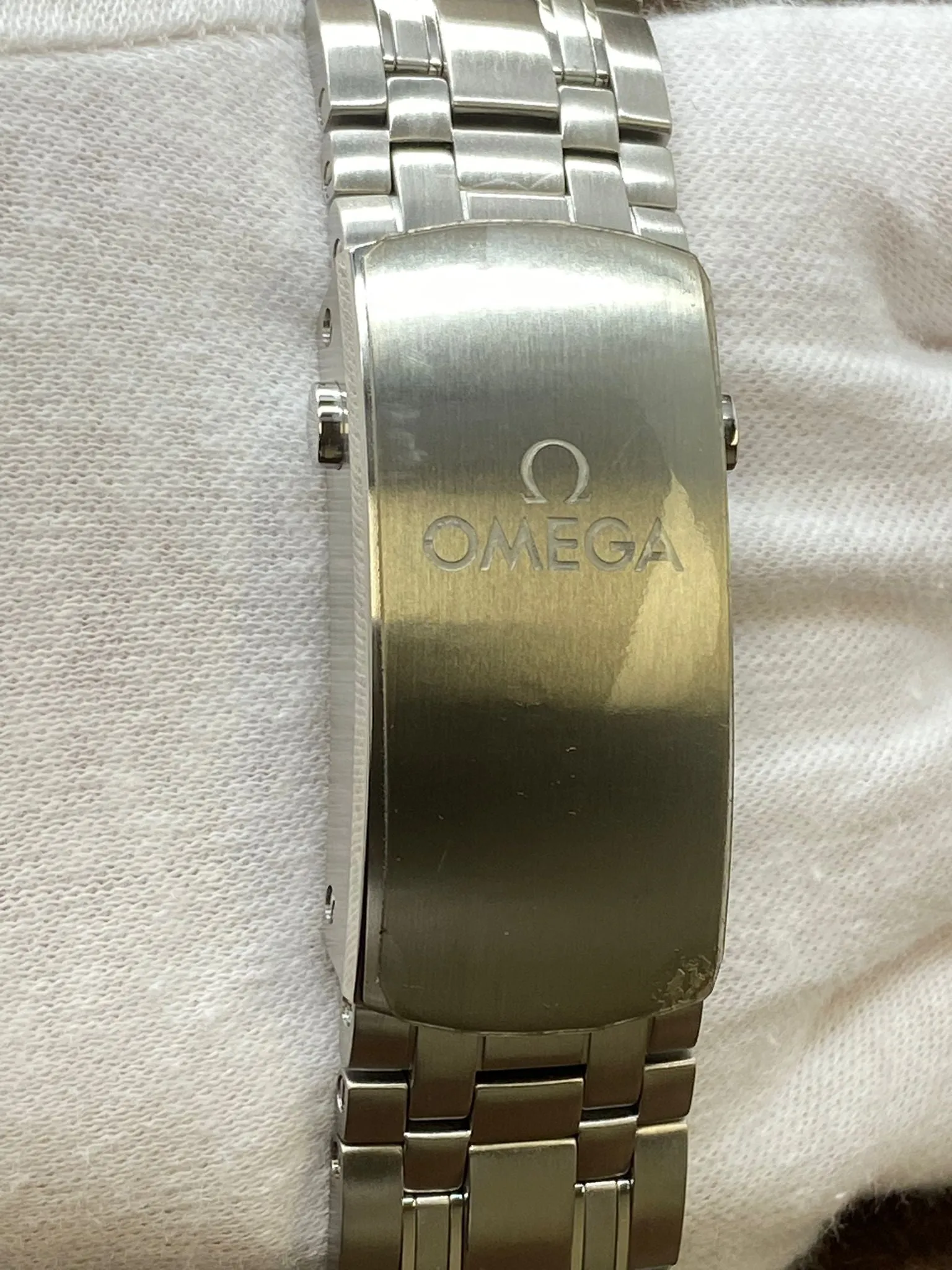 Omega Seamaster Diver 300M additional black rubber strap 210.30.42.20.01.001 Black Dial Automatic Men's Watch
