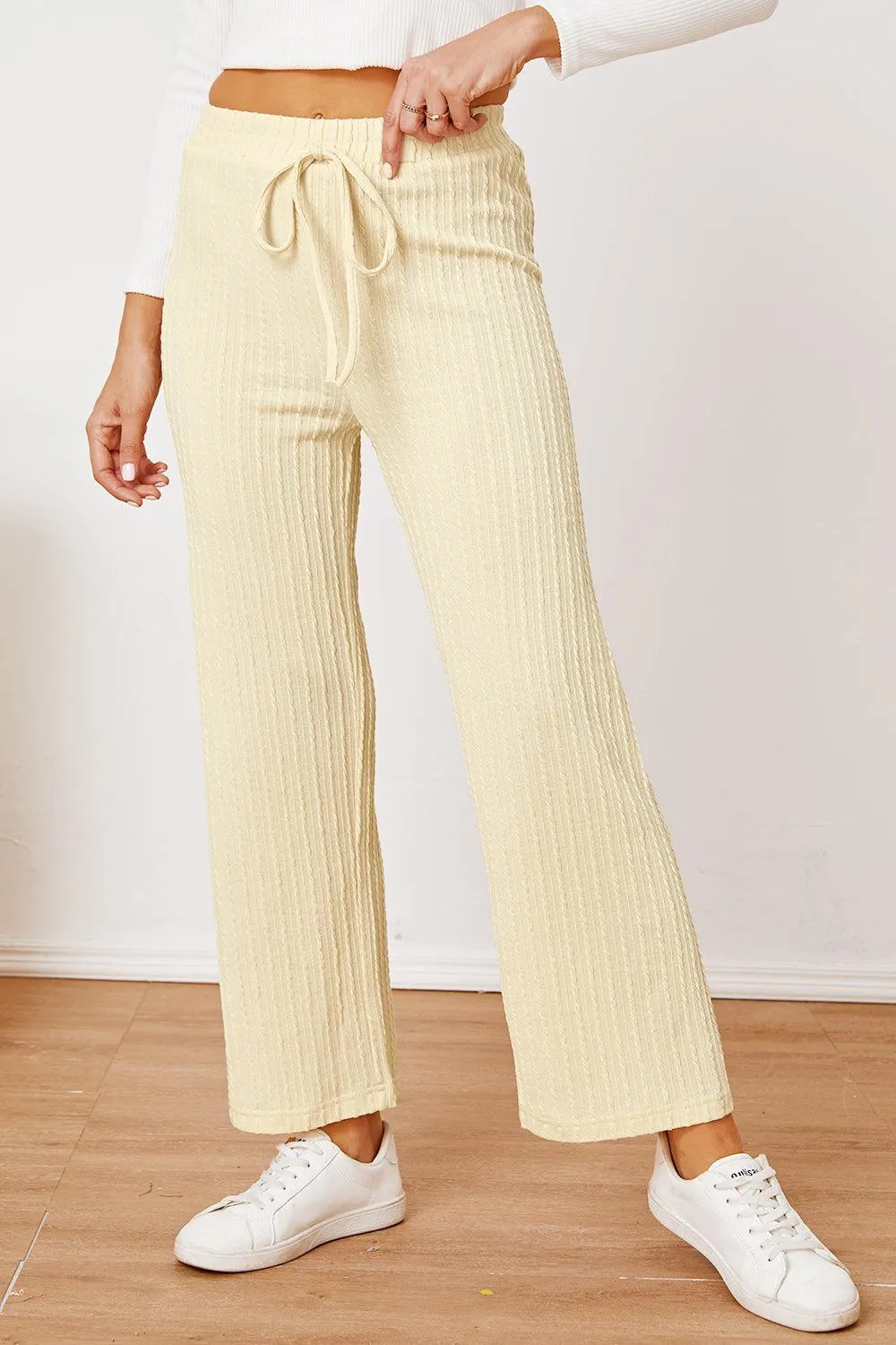Outdoor Go To Elastic Waist Straight Leg Pants