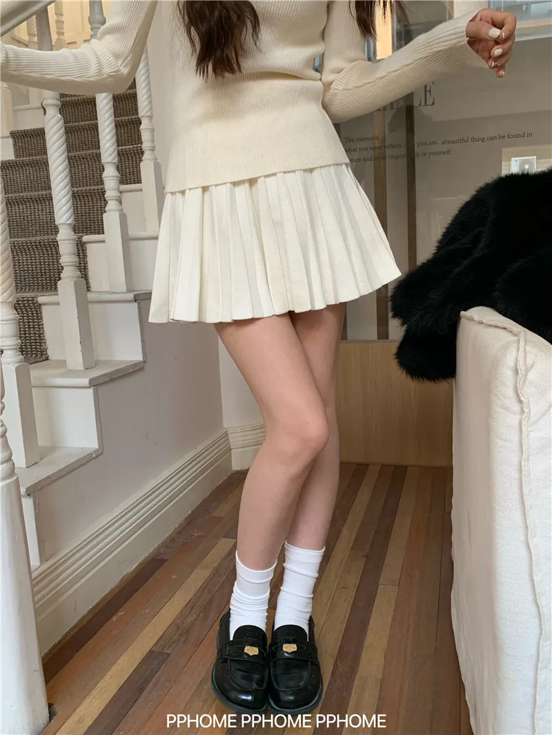 pleated knitted A-dress