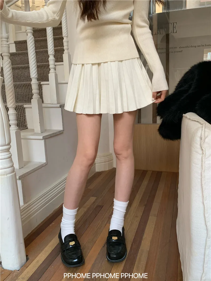 pleated knitted A-dress