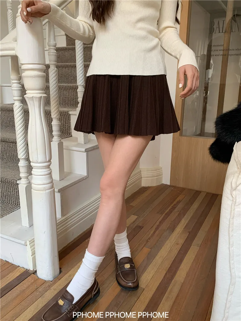 pleated knitted A-dress
