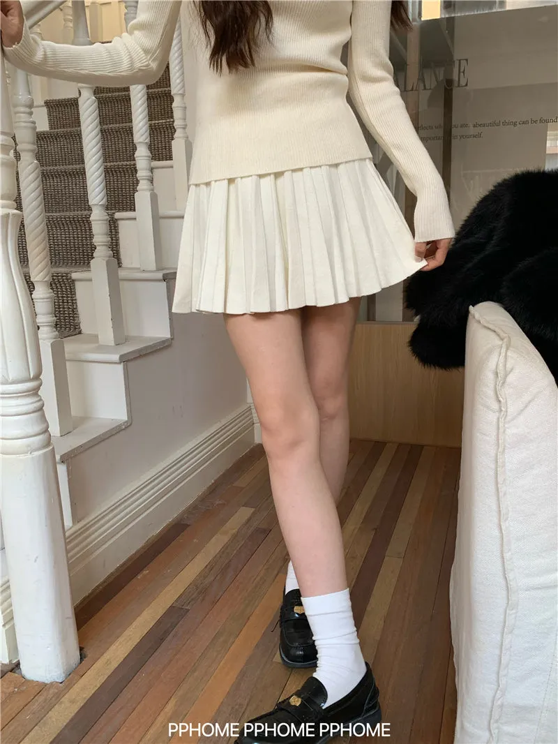 pleated knitted A-dress