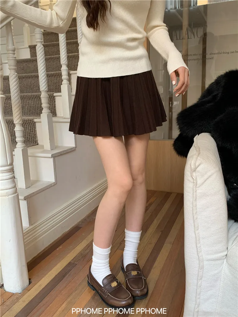 pleated knitted A-dress