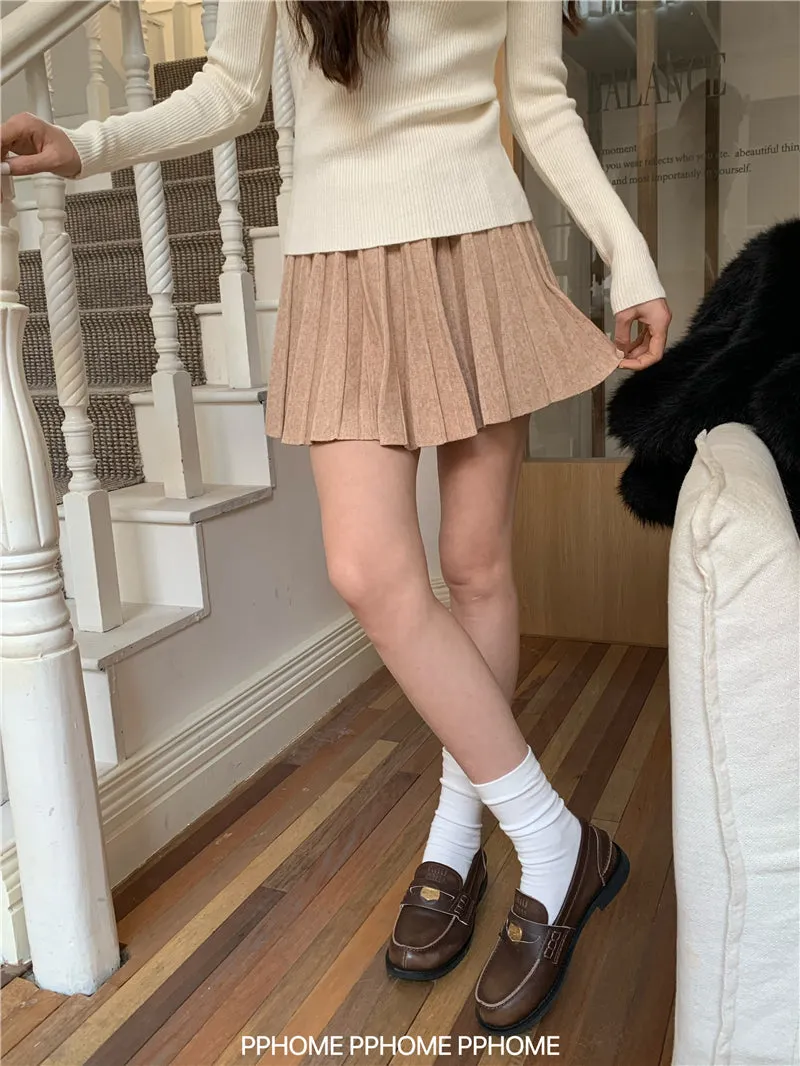 pleated knitted A-dress