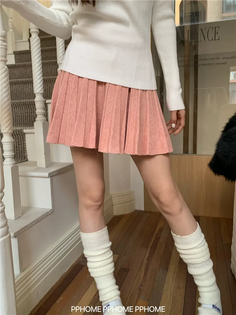 pleated knitted A-dress