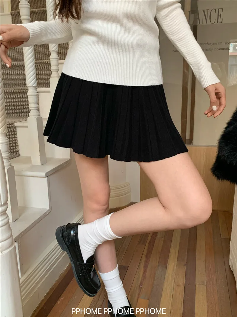 pleated knitted A-dress