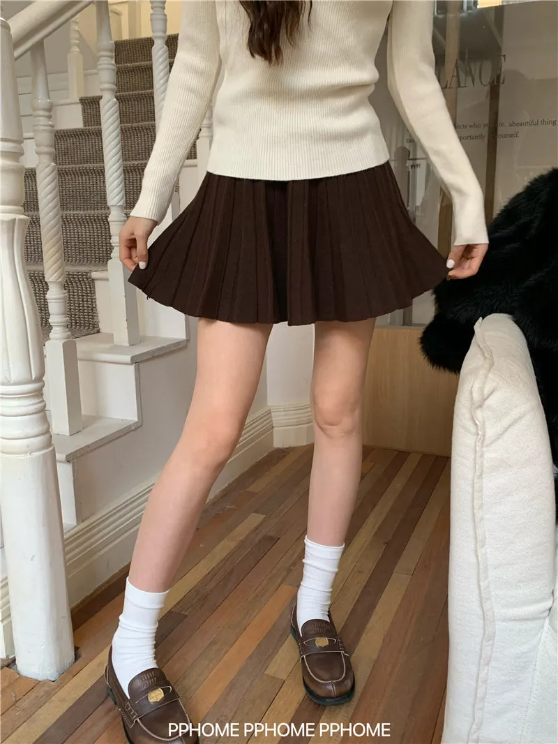 pleated knitted A-dress