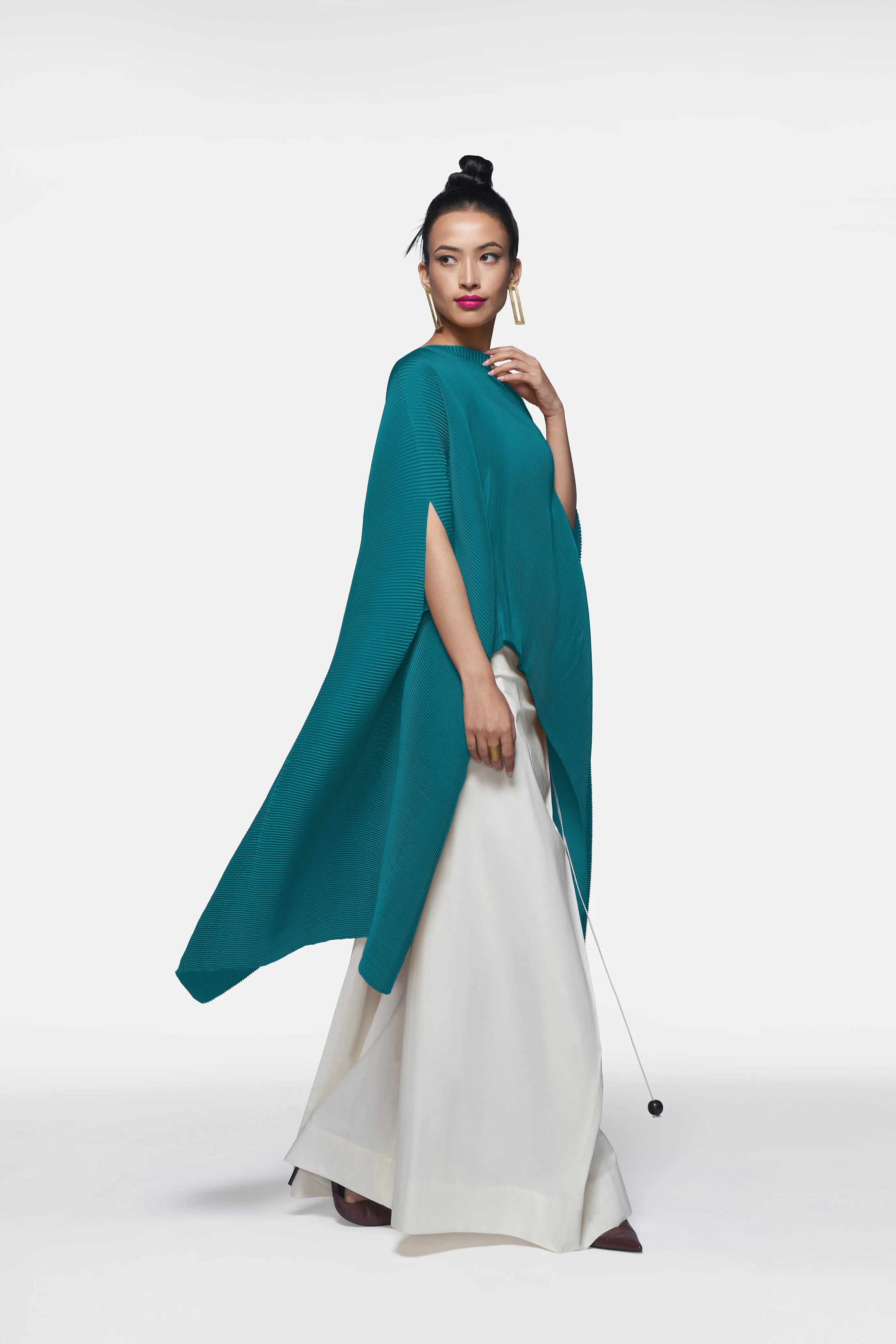 Pleated Long Poncho
