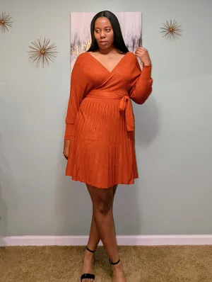 PLEATED SKIRT SWEATER DRESS (RUST)