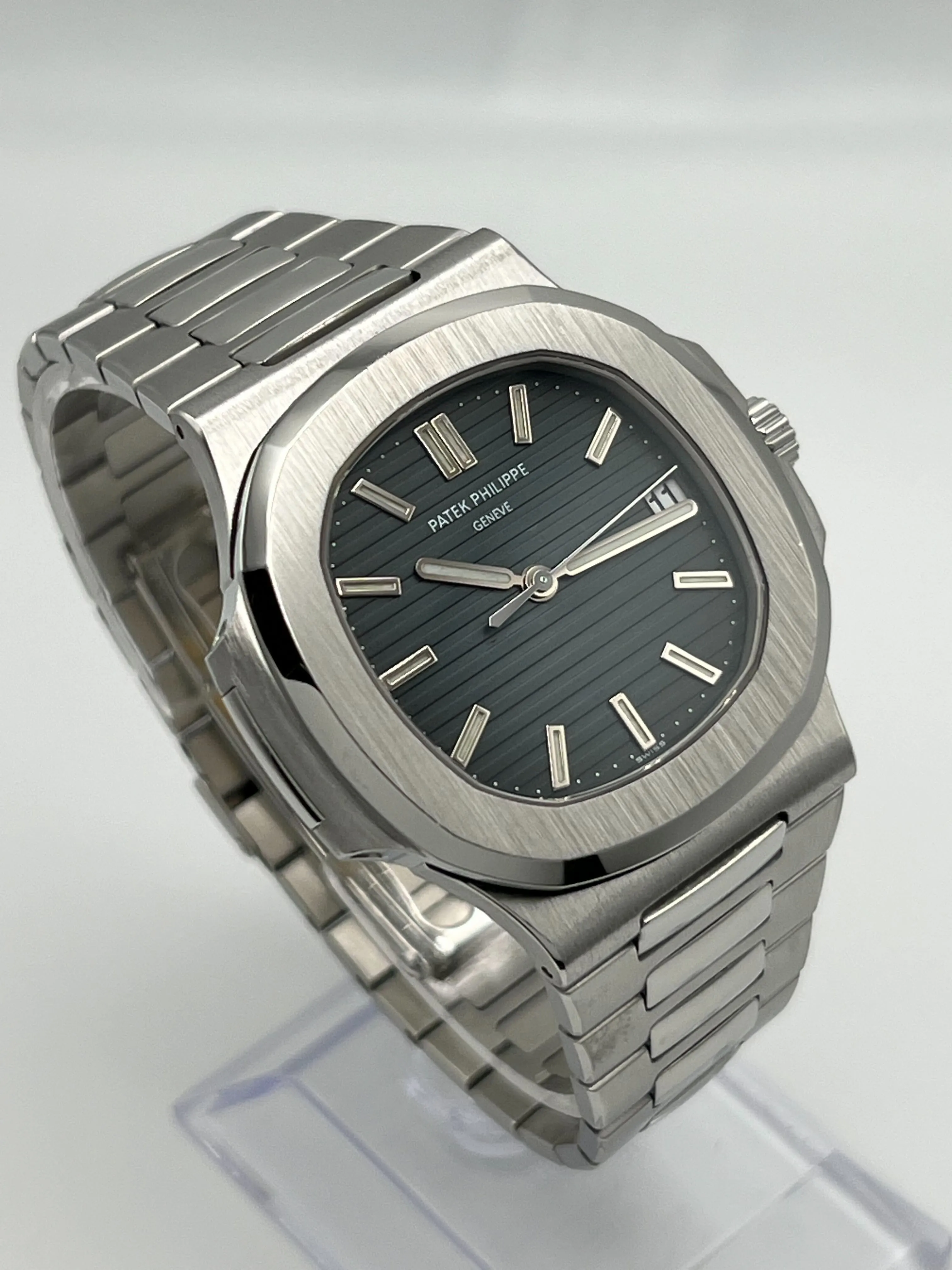 PP Luxury Watches Nautilus 5711/1A-001 Stainless Steel Blue Dial