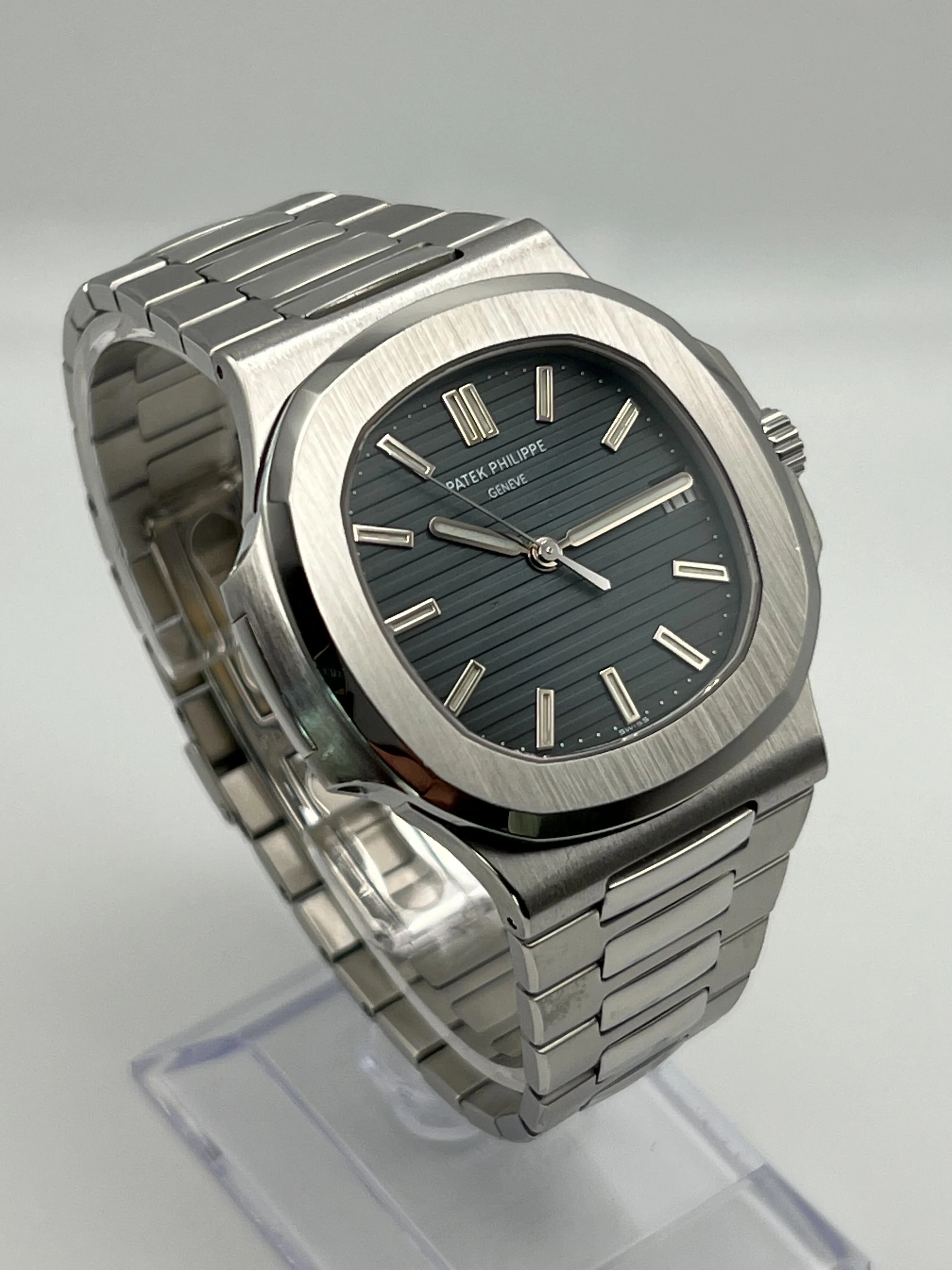 PP Luxury Watches Nautilus 5711/1A-001 Stainless Steel Blue Dial