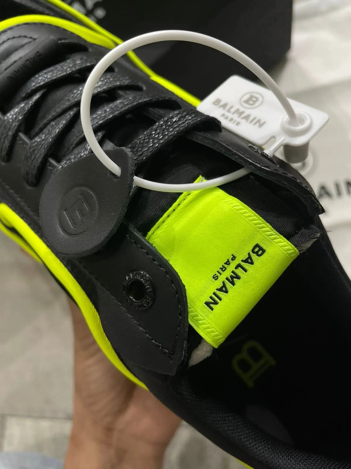 Premium Racer low-top sneakers