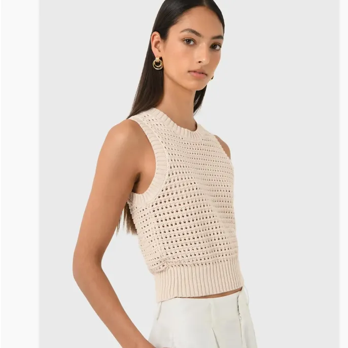 Quinta Open Knit Top