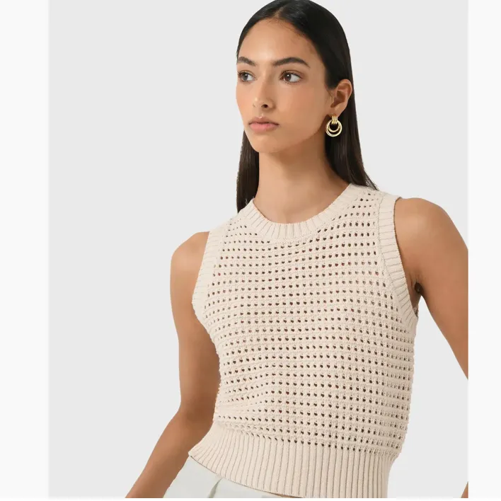 Quinta Open Knit Top