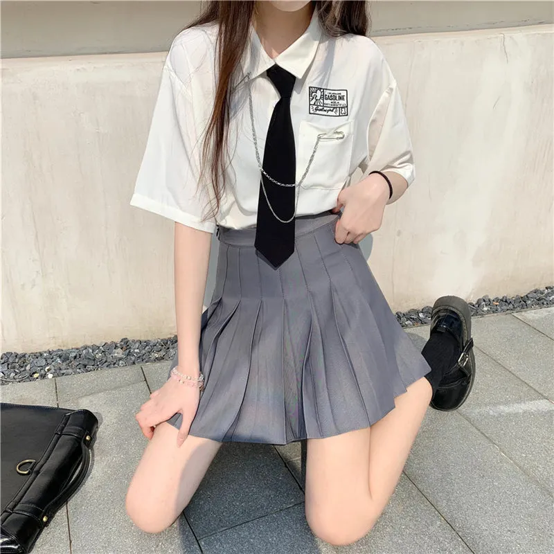"JK WHITE SHIRT/GRAY PLEATED" SKIRT N053102
