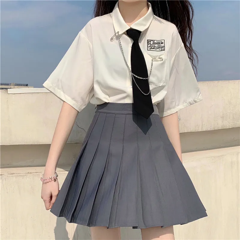 "JK WHITE SHIRT/GRAY PLEATED" SKIRT N053102