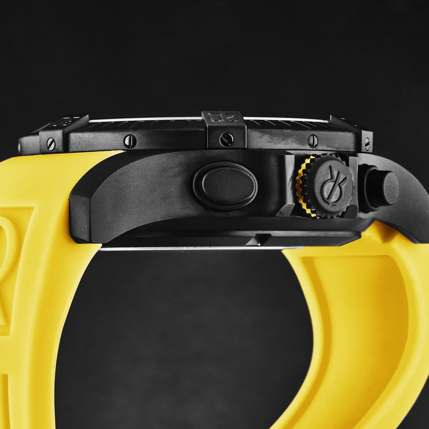 Revue Thommen Men's 'Air speed' Black Dial Yellow Rubber Strap Automatic Watch 16071.6778