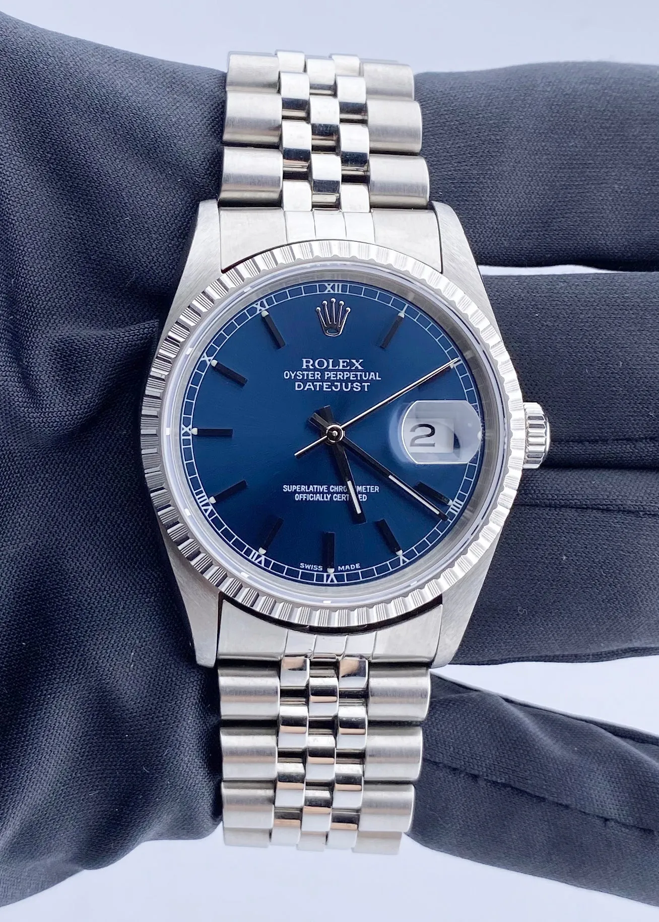 Rolex Datejust 16220 Men's Watch