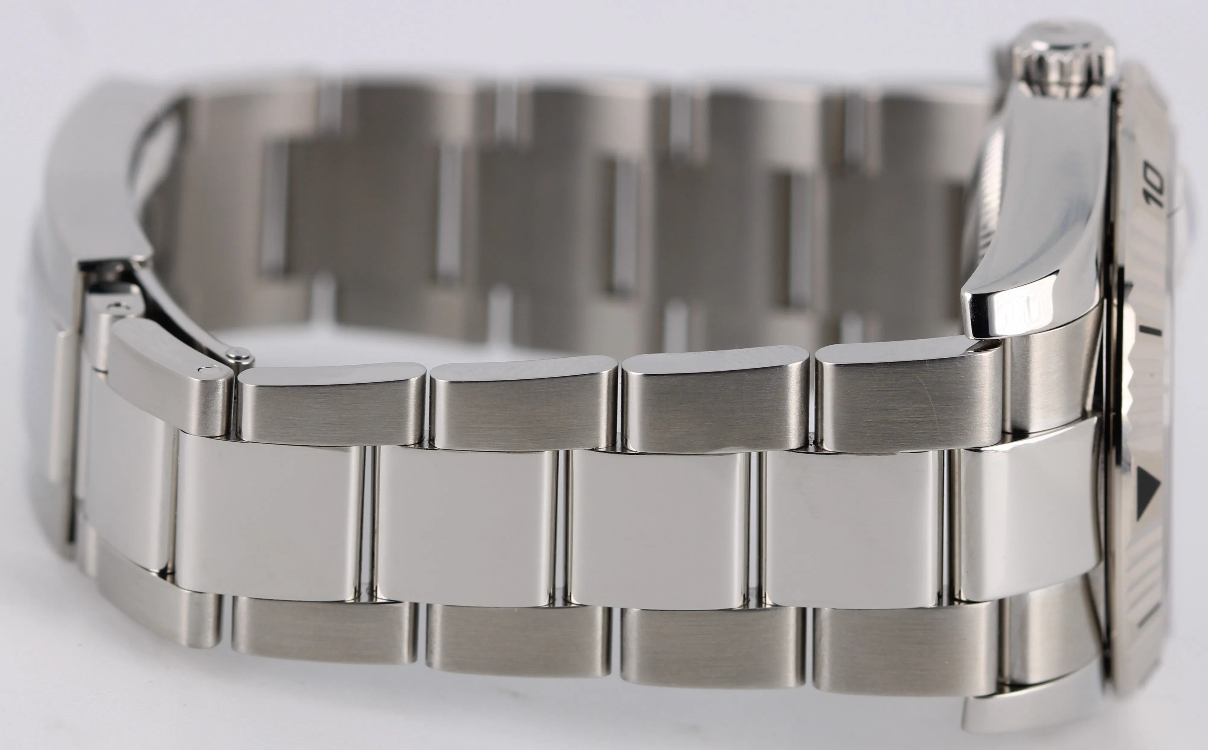 Rolex DateJust Turn-O-Graph Thunderbird Steel White Red 36mm Fluted 116264 Watch