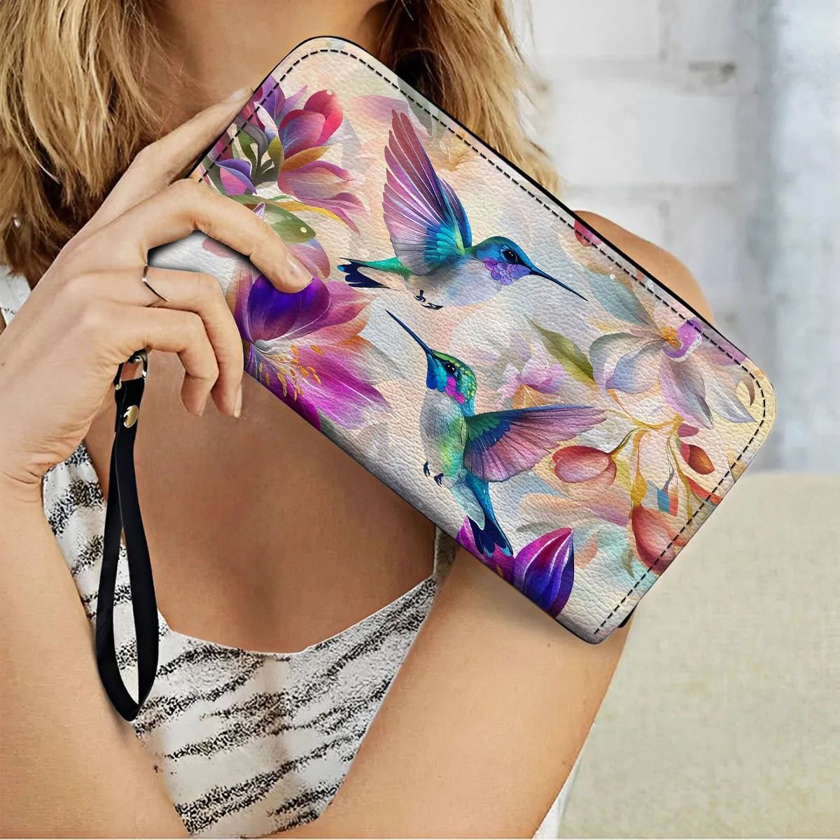 Shineful Leather Clutch Purse With Wristlet Strap Handle Floral Hummingbird Elegance