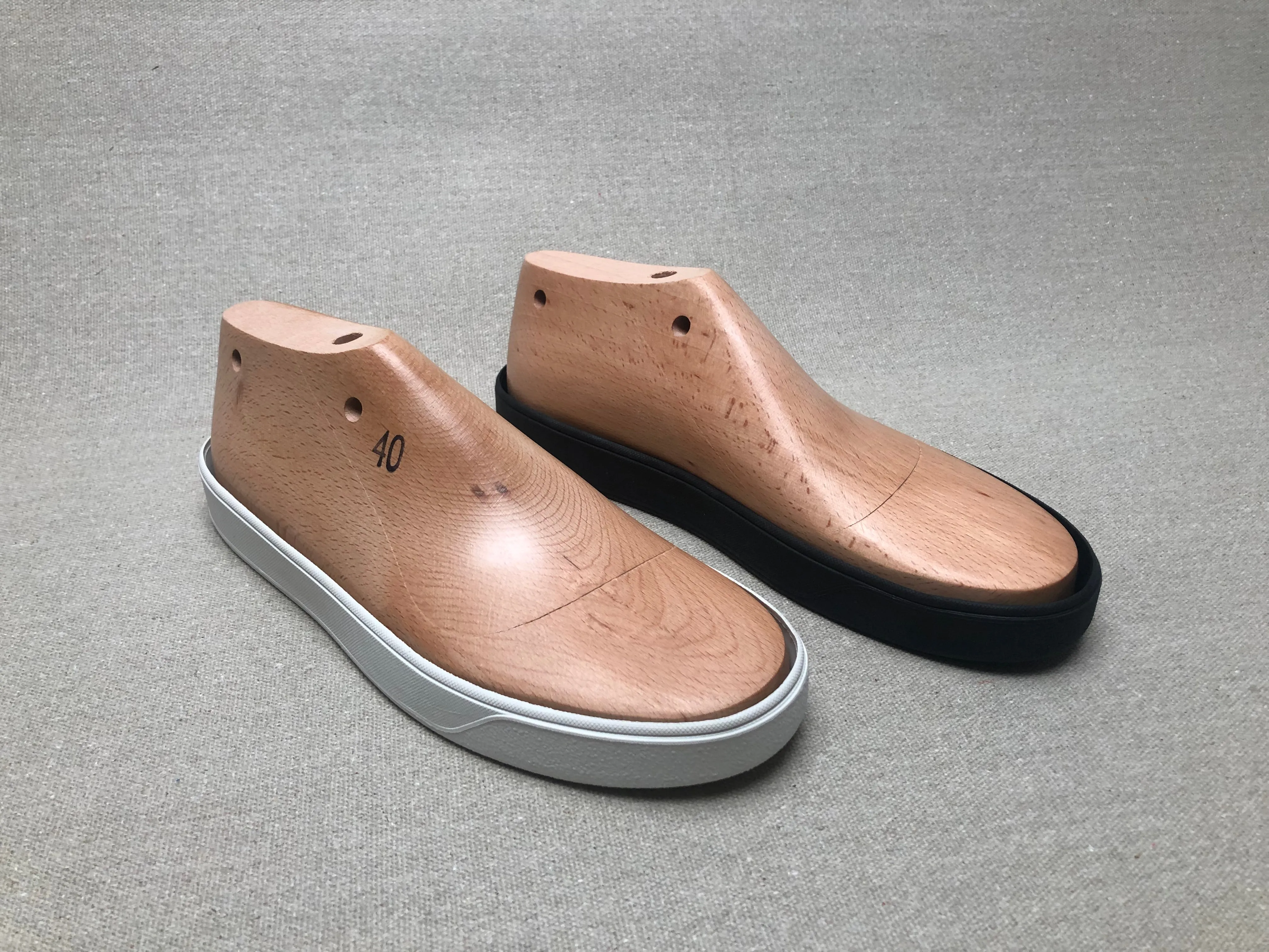 Sneaker last with cup sole, Sneaker making kit
