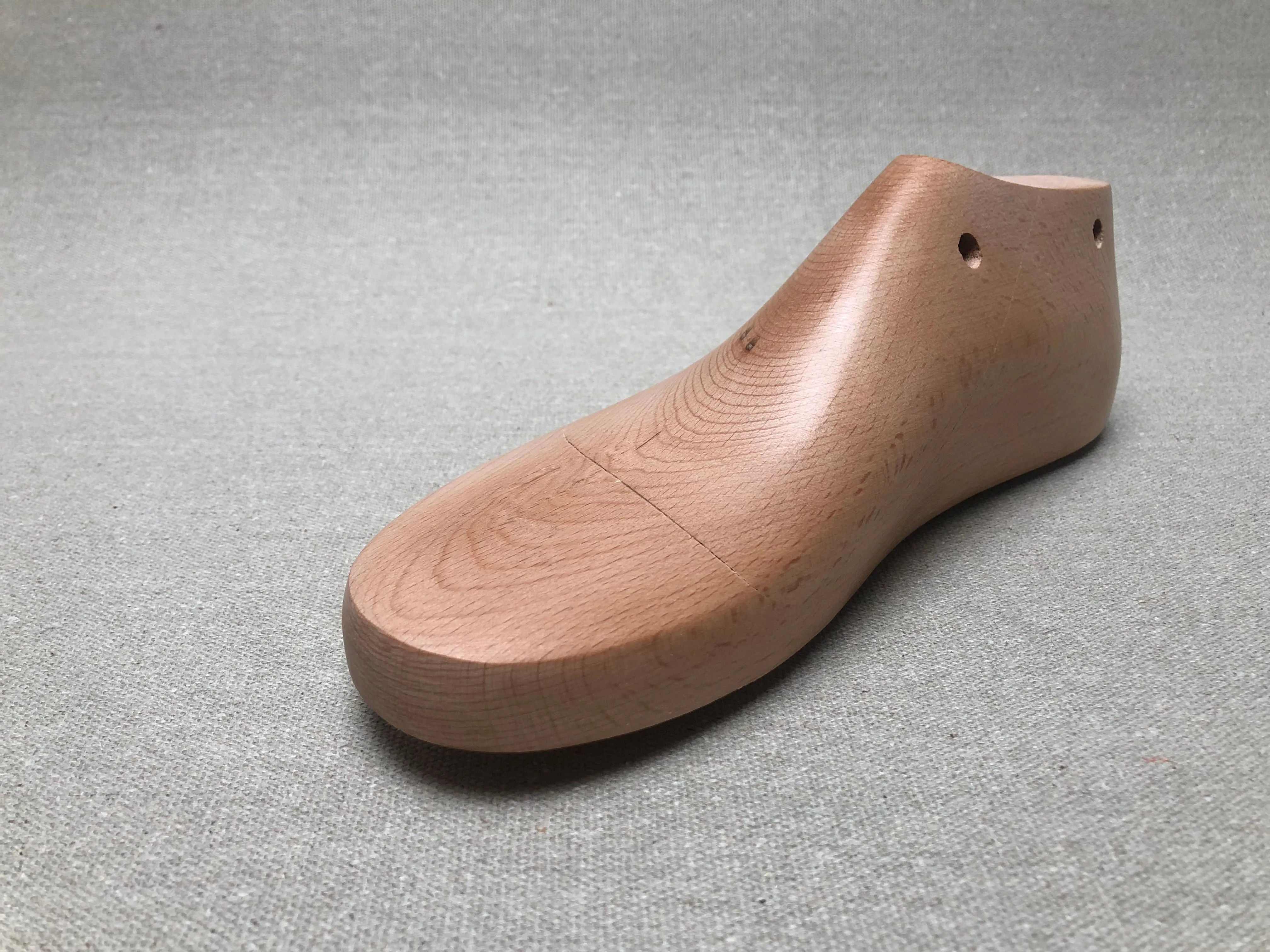 Sneaker last with cup sole, Sneaker making kit