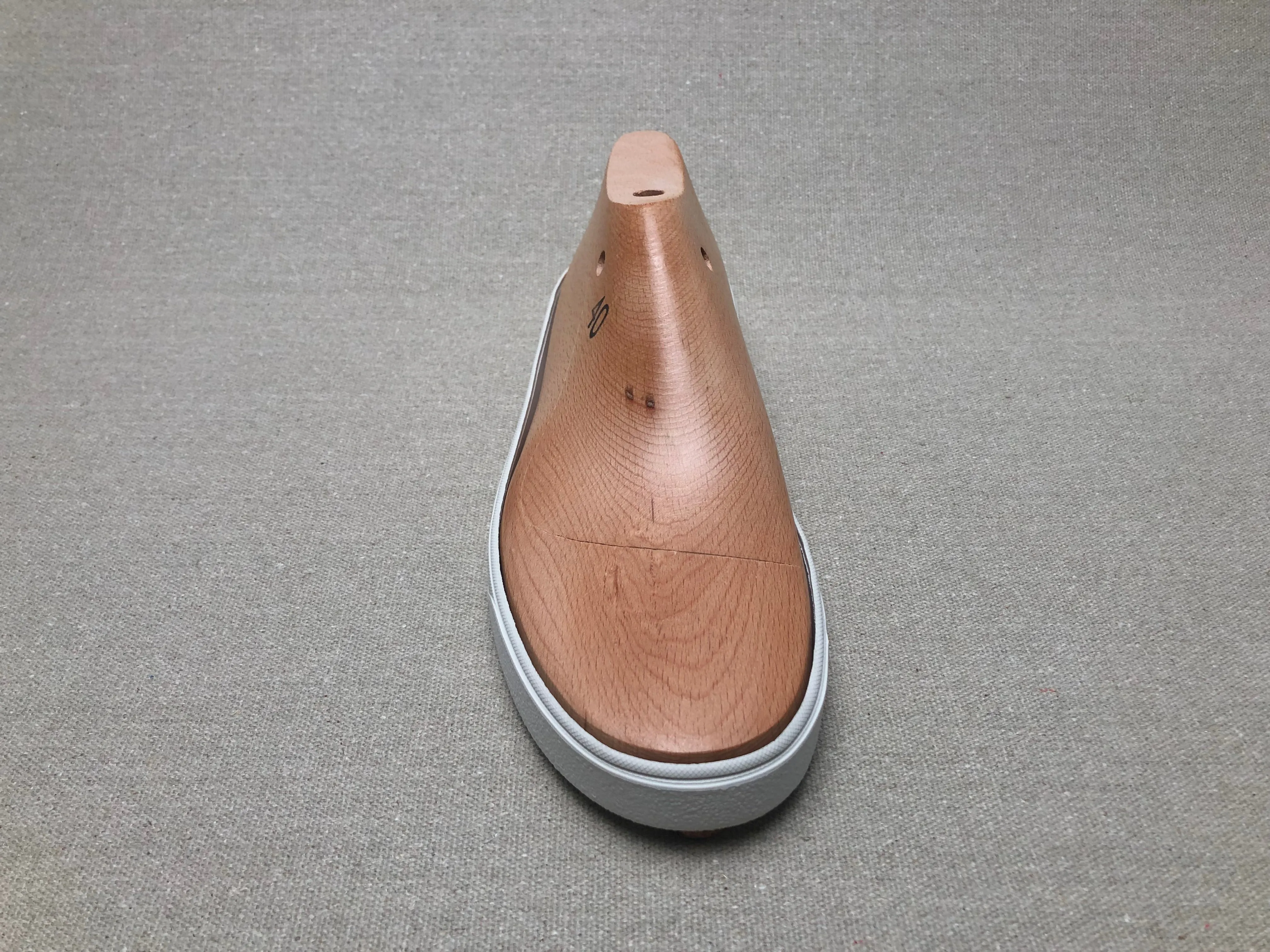 Sneaker last with cup sole, Sneaker making kit