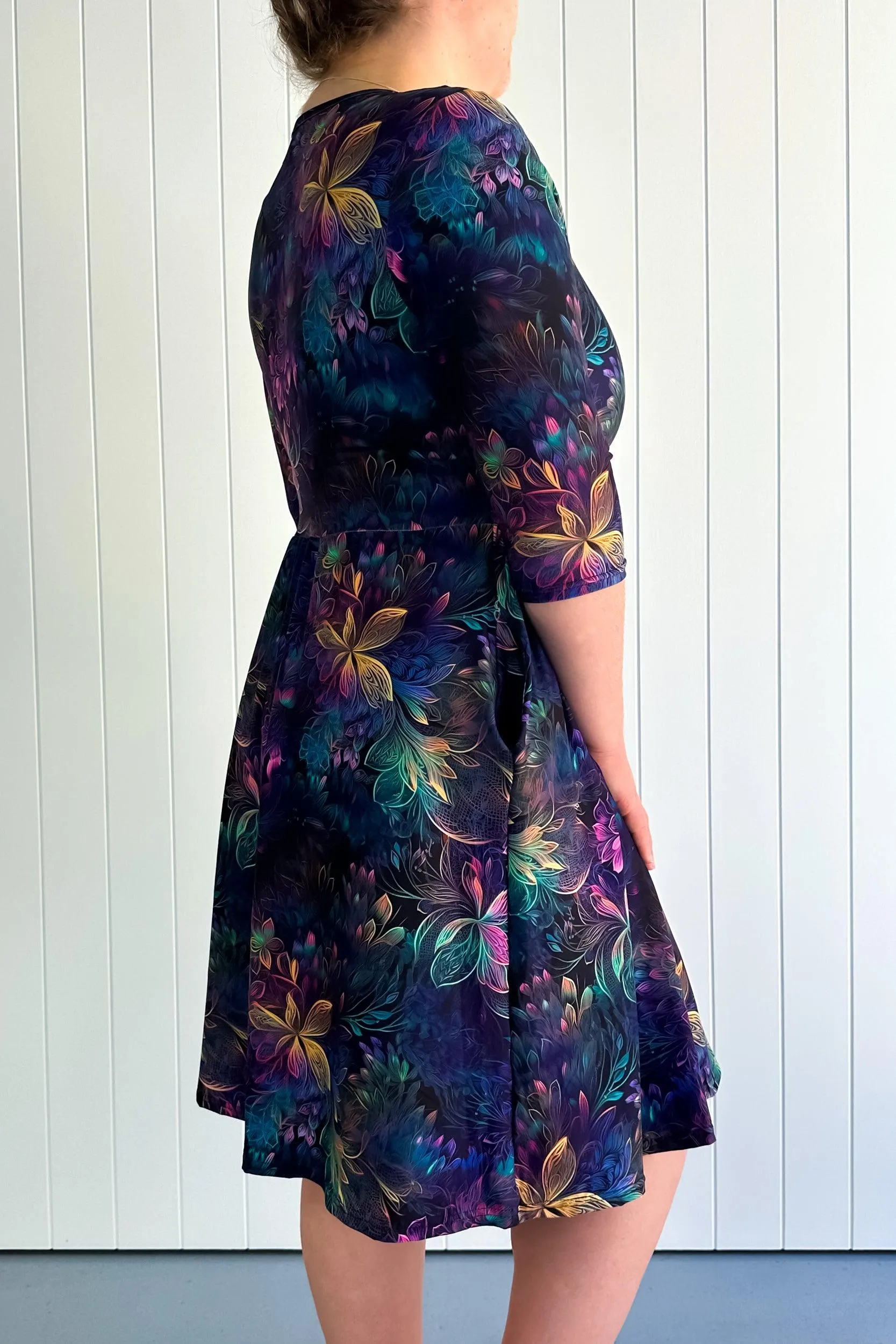 Spectral Garden - 3/4 Sleeve Skater Dress - Knee Length - Pockets