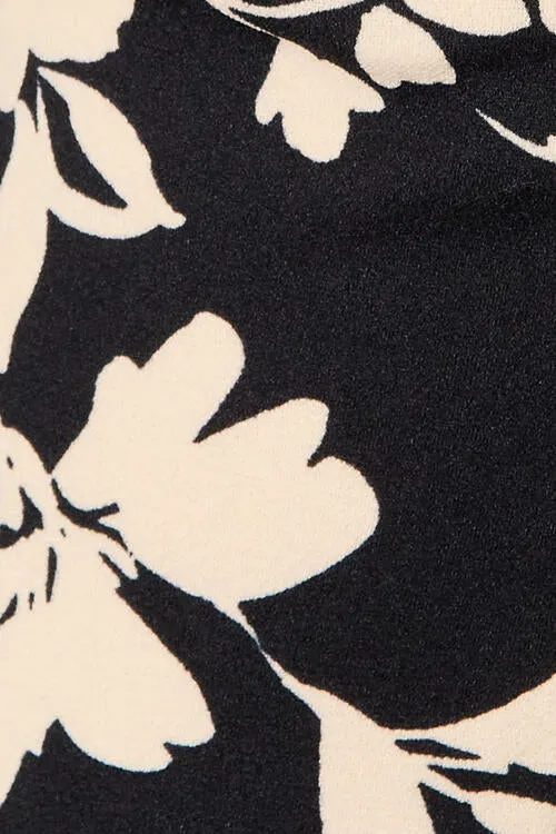 Stay Enchanted Floral Pants*