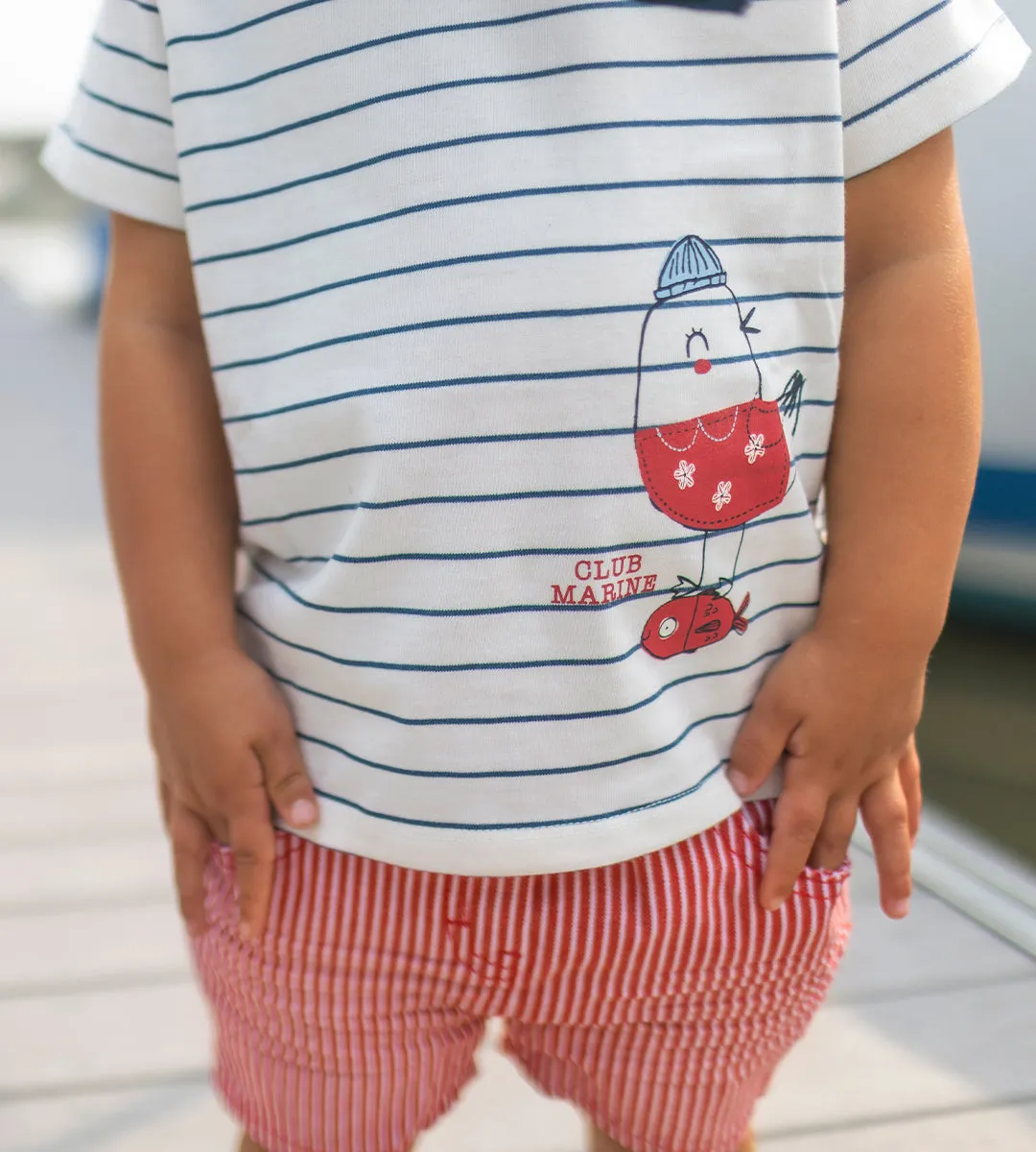 T-shirt crème à rayures et illustration, bébé || Cream striped T-shirt with illustration, baby