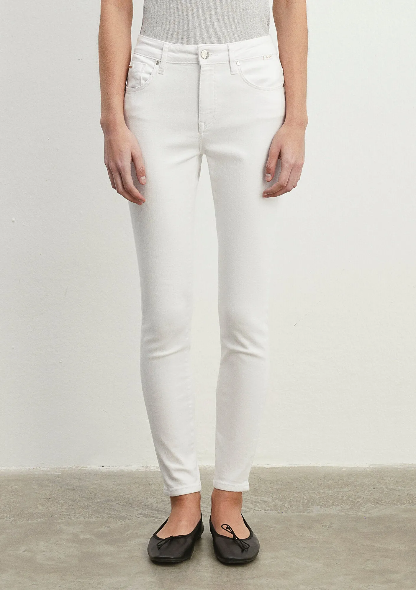 Tess White Gold Luxury Jean Pants