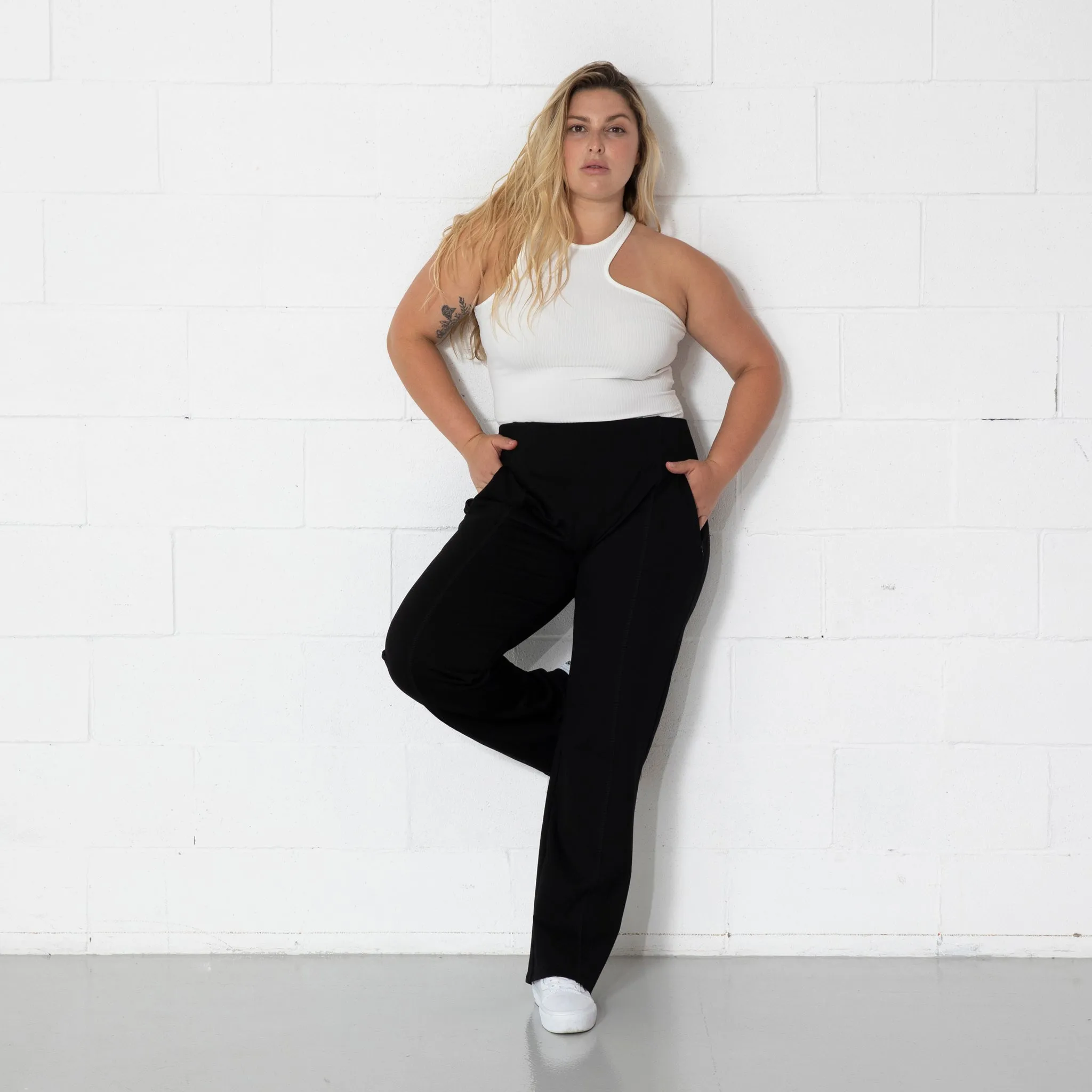 The Essential Straight Leg Pant