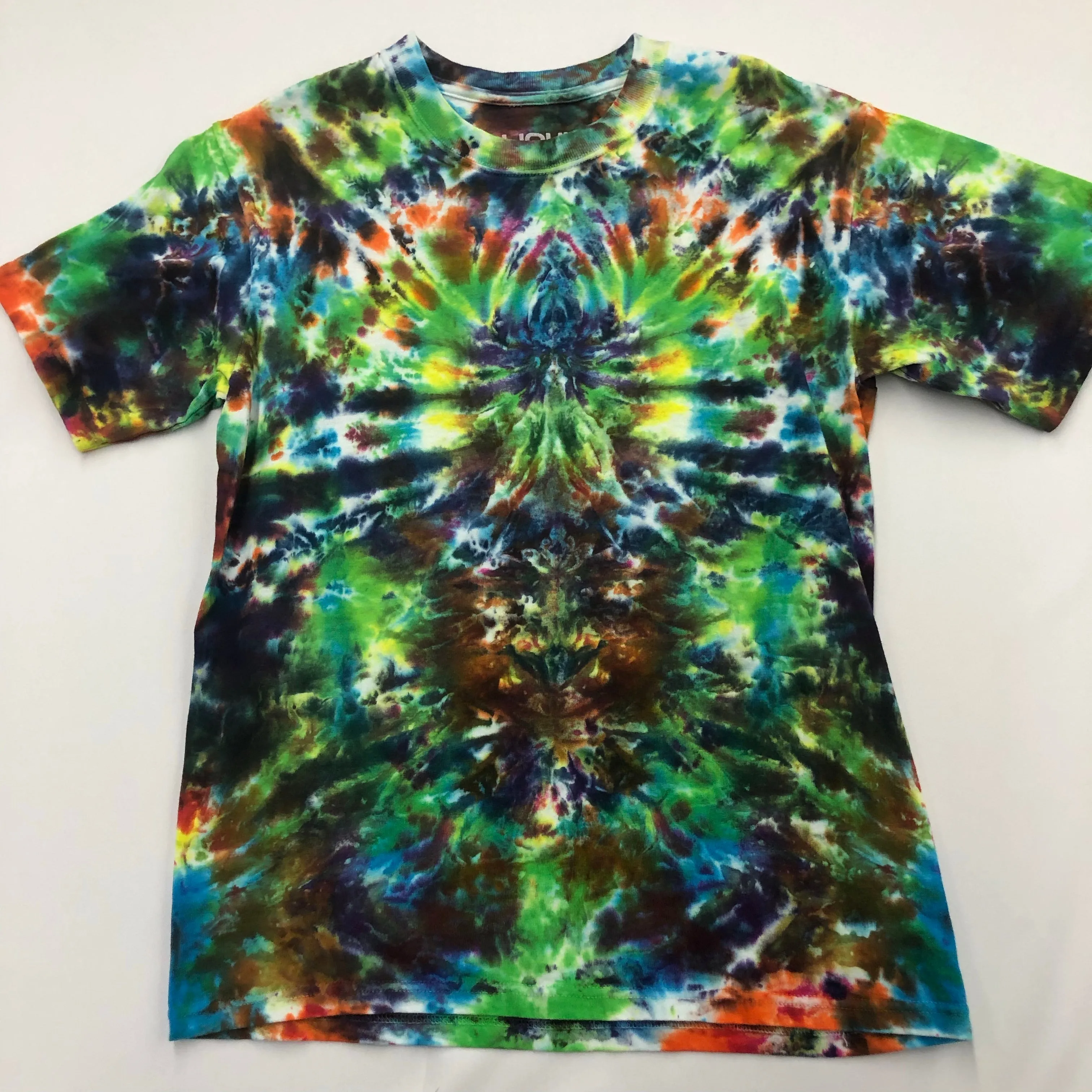 Tie Dye T-Shirt: Size Small Part 1