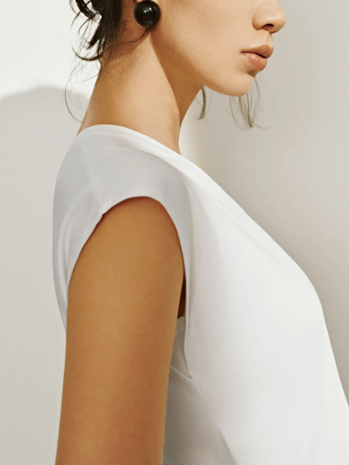 V-Neck Sleeveless T-Shirts