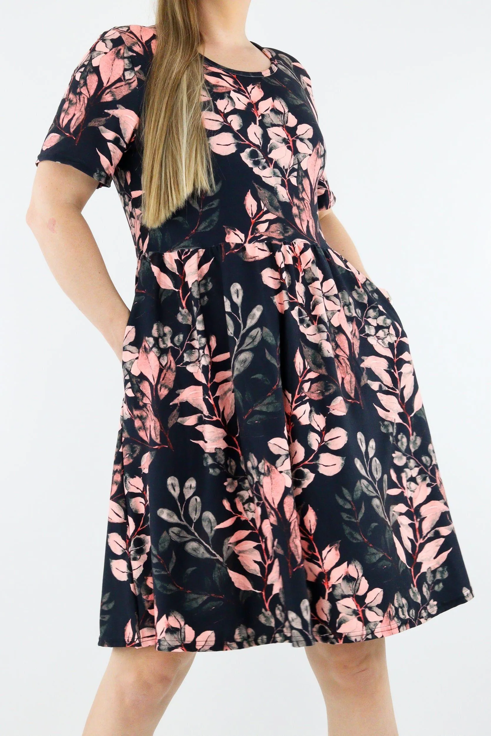 Vintage Watercolour Leaves - Short Sleeve Skater Dress - Knee Length - Side Pockets