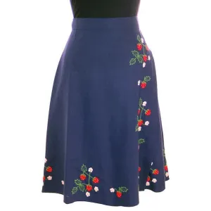 Vintage Wrap Skirt Strawberries Embroidery Cotton 1970s S-M