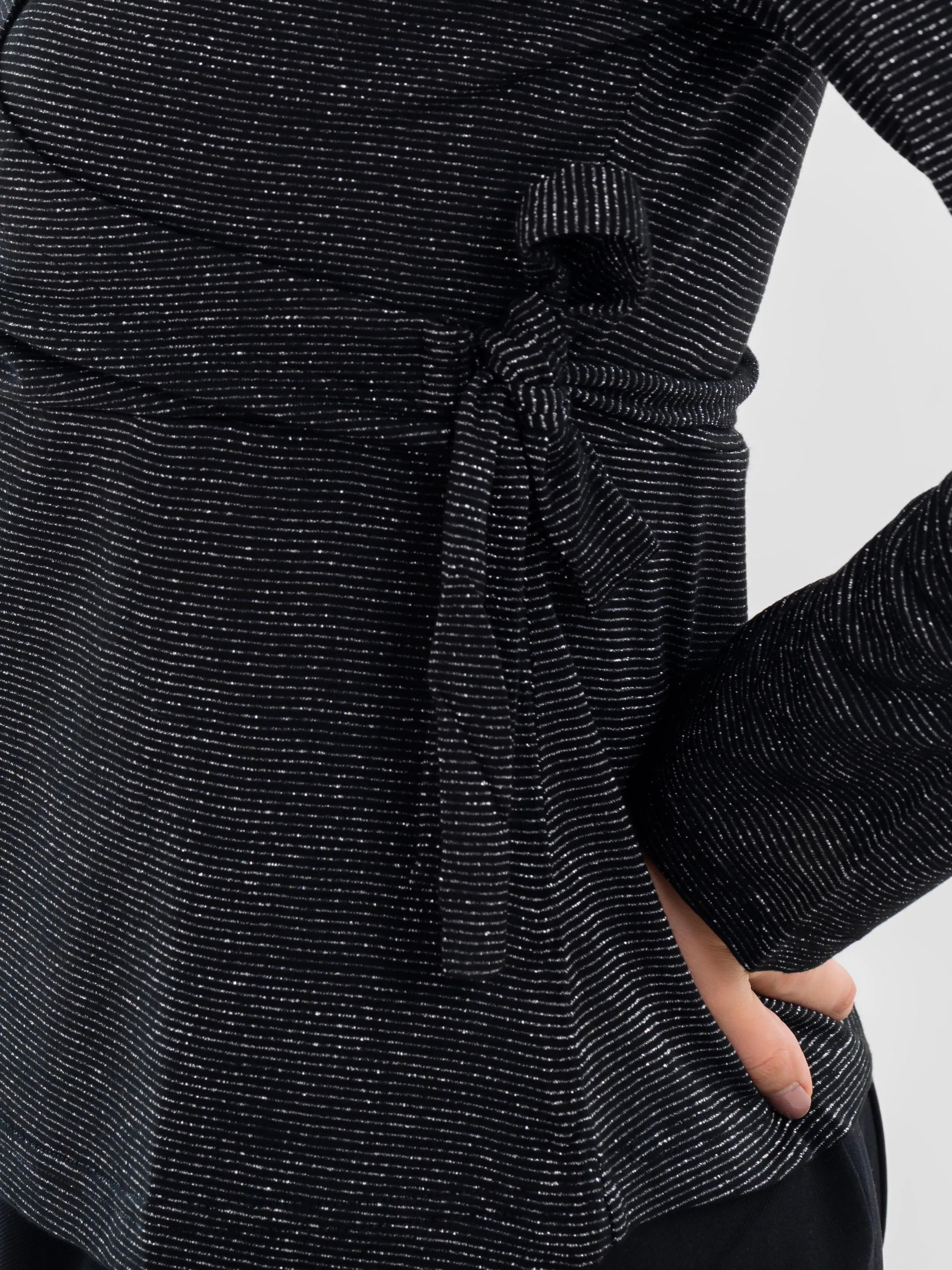 Wrap Knot Top Black